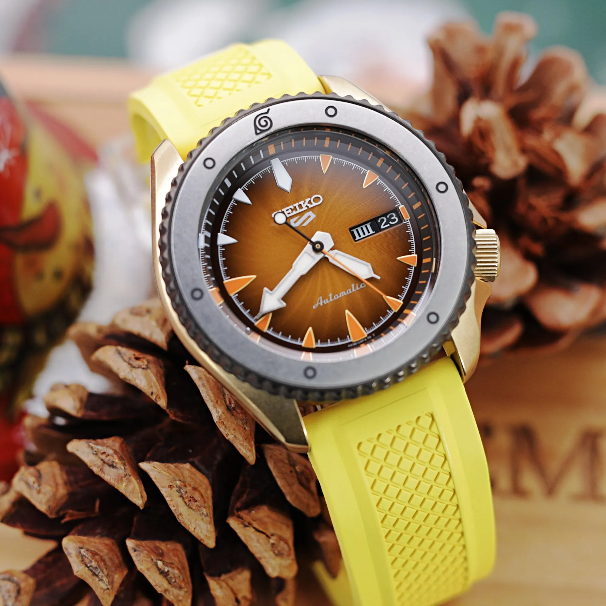 Crisscross Yellow FKM Quick Release Rubber Strap, 20mm or 22mm
