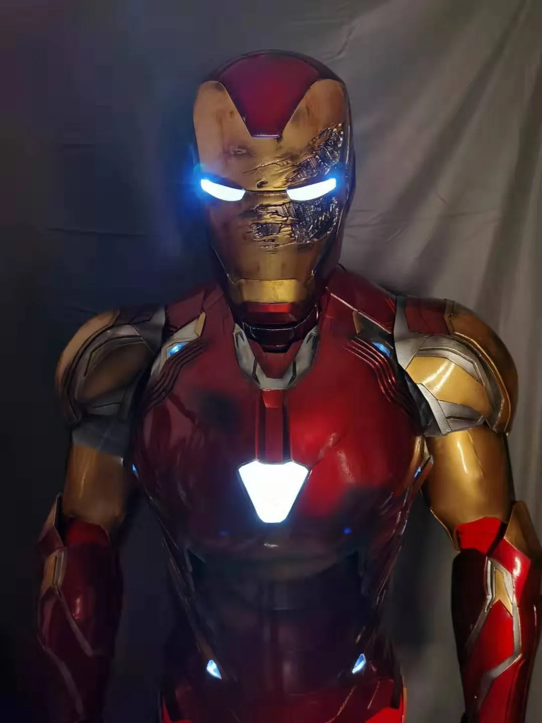 Iron Man Suit MK85