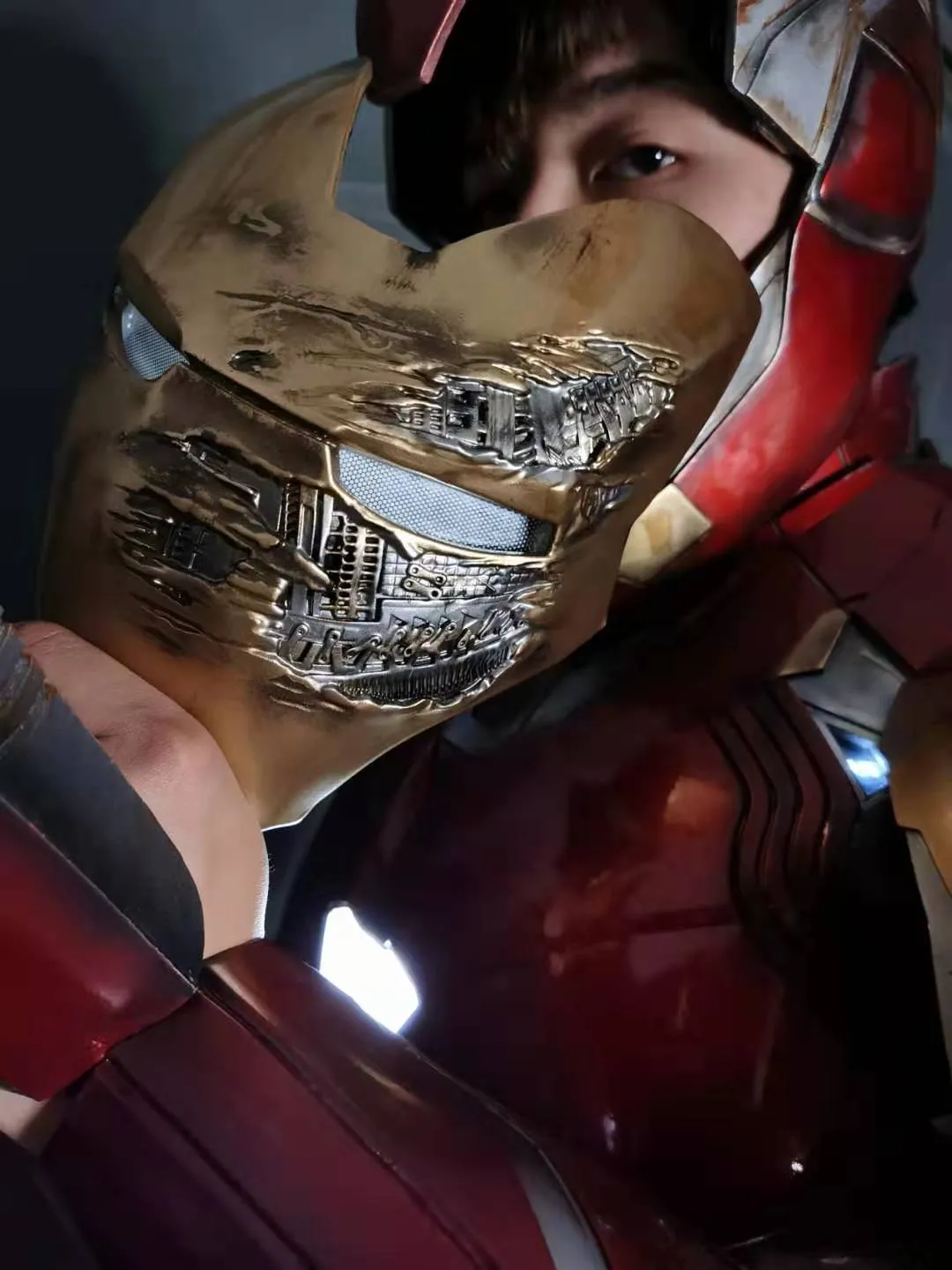Iron Man Suit MK85
