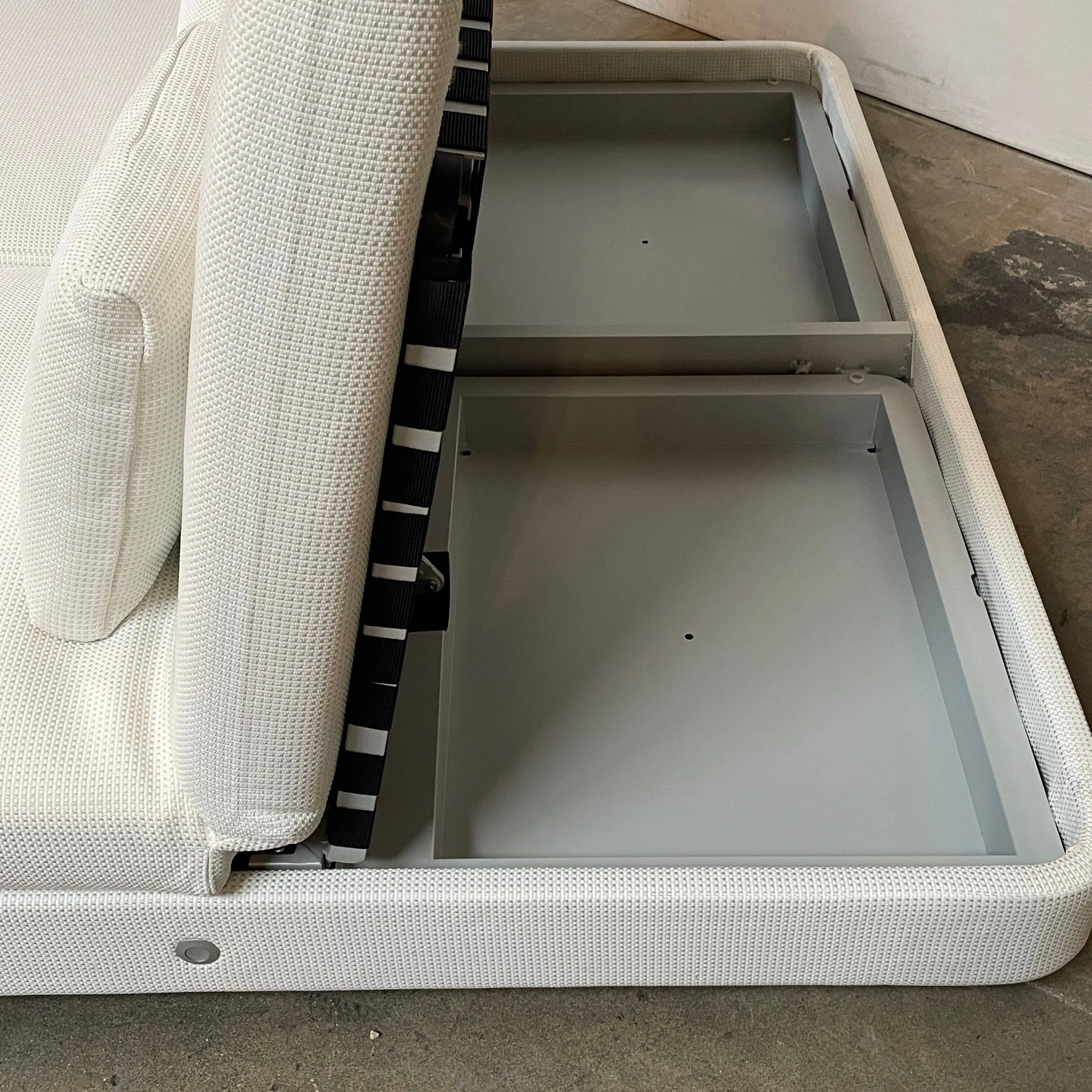 Paola Lenti Cove Double Sunbed