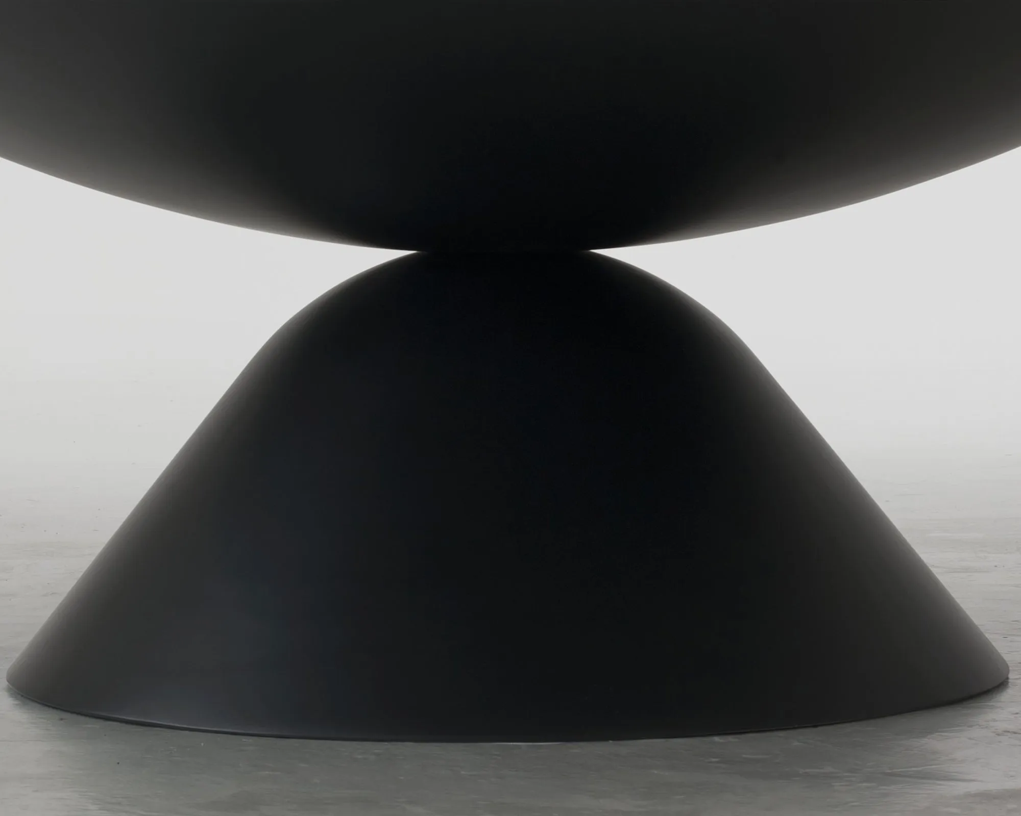 Plateau Table