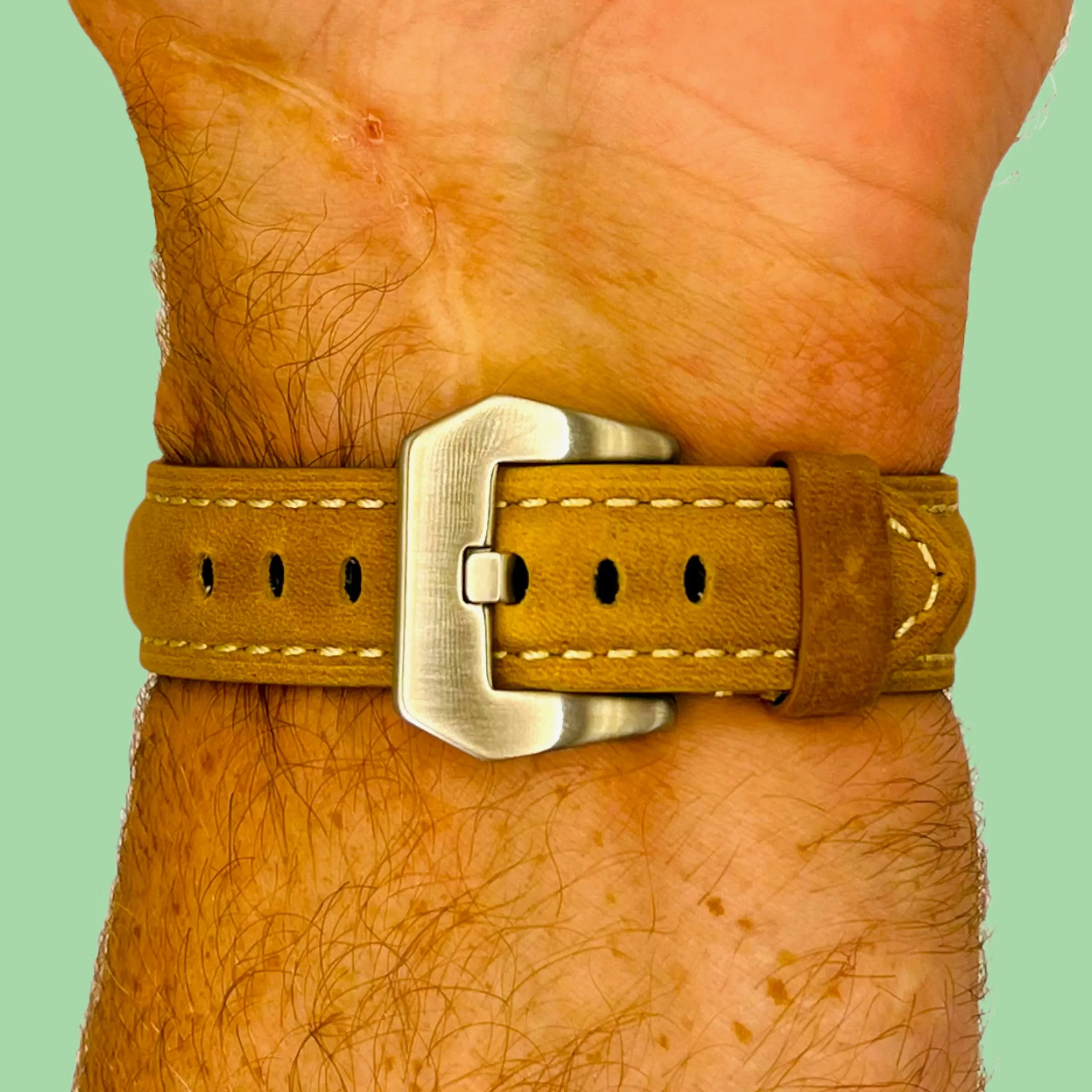 Retro Leather Straps Compatible with the Fossil Hybrid Range